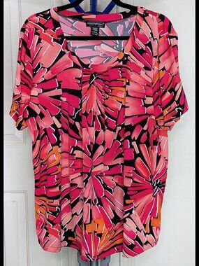 Lovely MOONLIGHT BAY 1X 2X Red & Orange Abstract Floral Print Stretch Blouse